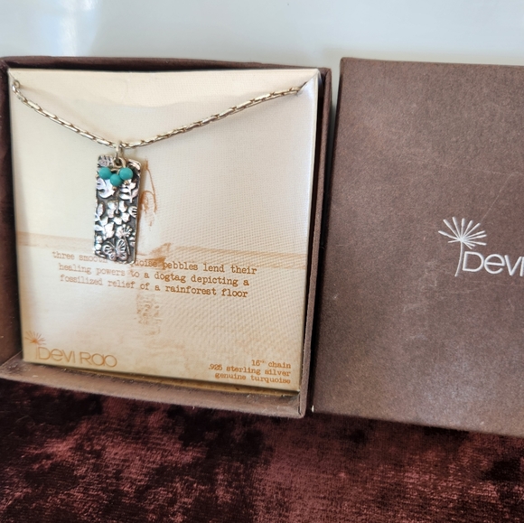 Devi Rao NIB Yoga Necklace Silver and Turquoise - Picture 2 of 3